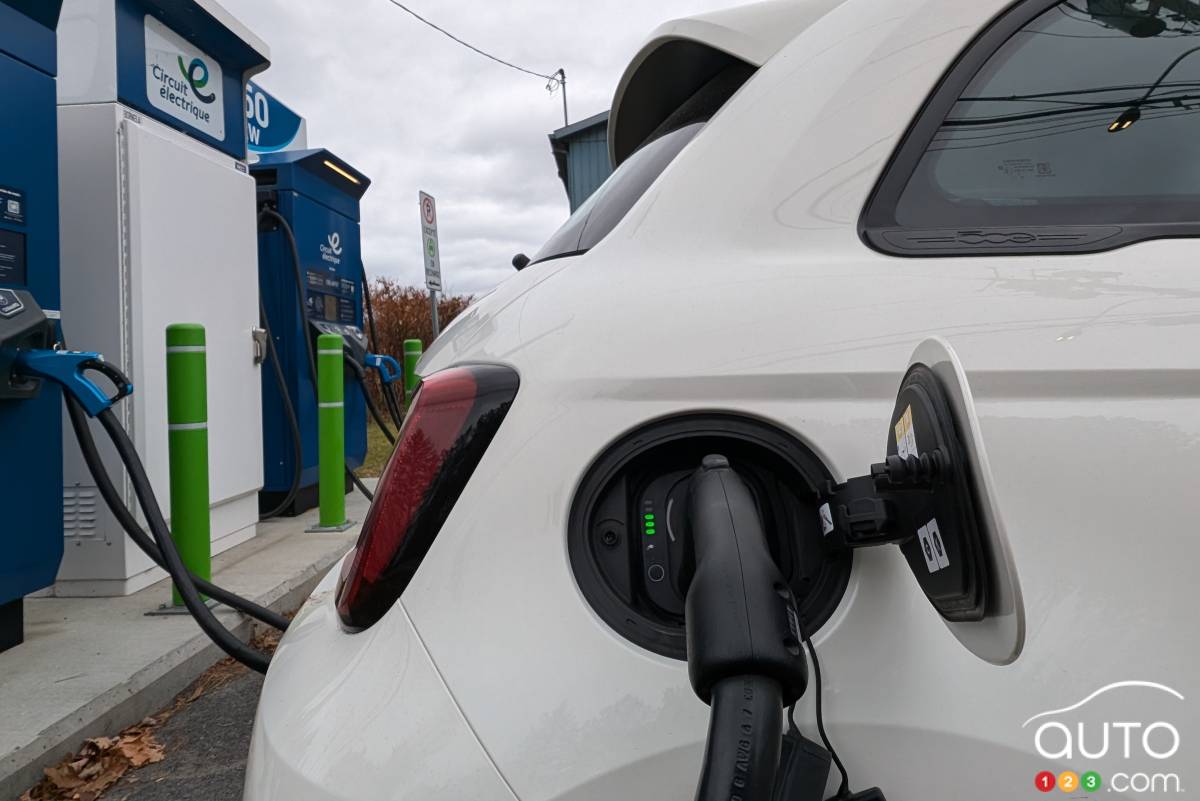 Sales of Zero-Emission Vehicles Fell in Canada in April