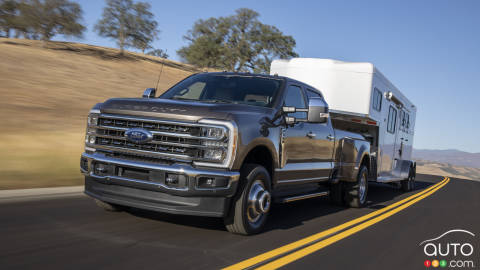 Ford Recalls 2,400 2025 Super Duty Pickups, Asks Owners Not to Drive Them
