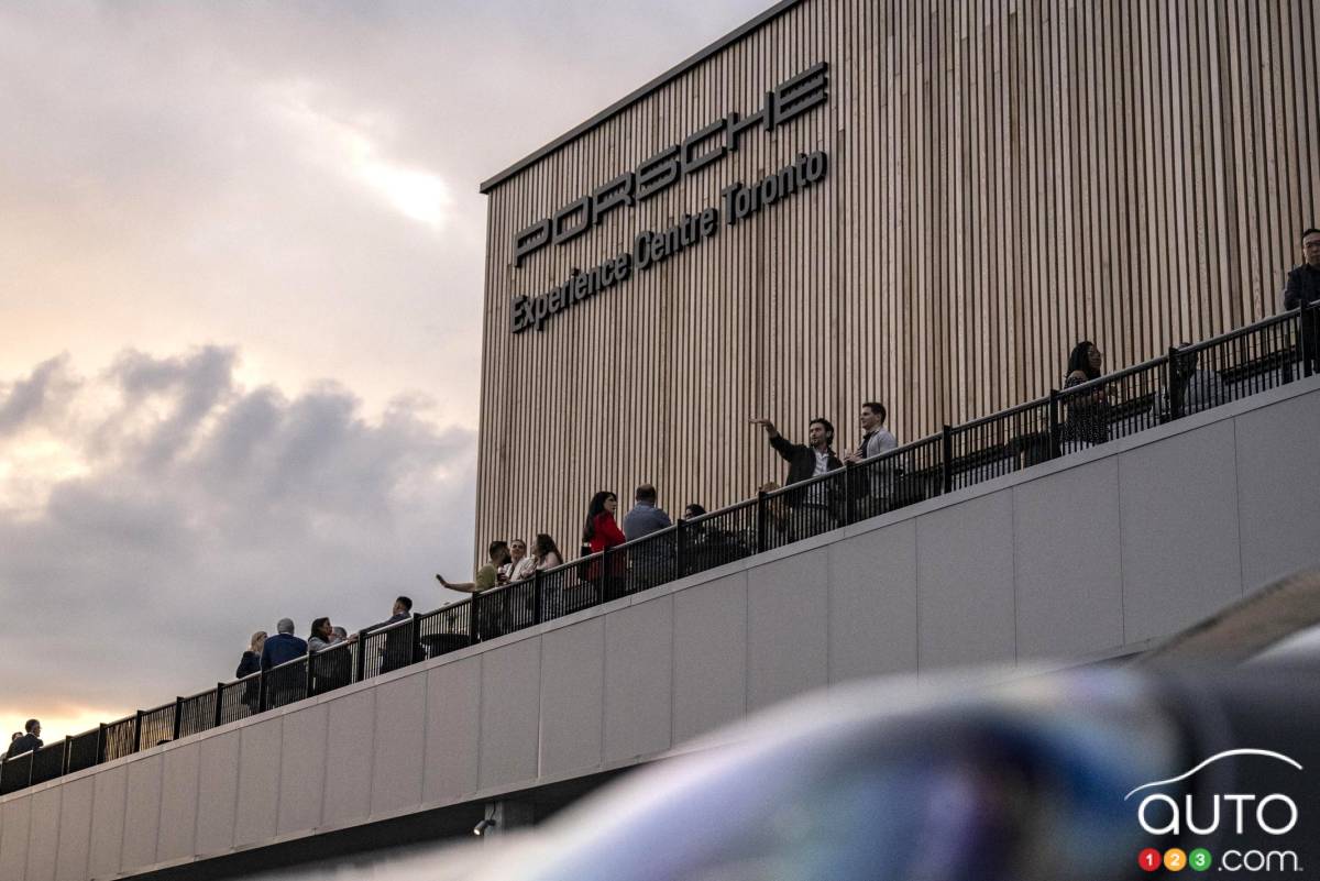 Mon expérience au cœur de la performance : le Centre d'expérience Porsche de Toronto