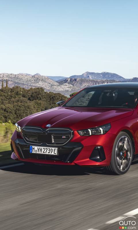 BMW Recalls 70,000 EVs Over Power-Loss Issue