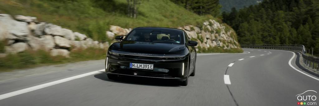 Lucid Air Sets Record for Kilometres Driven on a Single Charge
