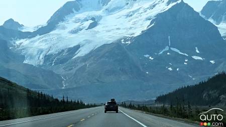 Canadians Sticking to Canada for Summer Vacations - Study