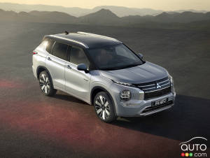Mitsubishi Details Outlander Refreshments for 2026