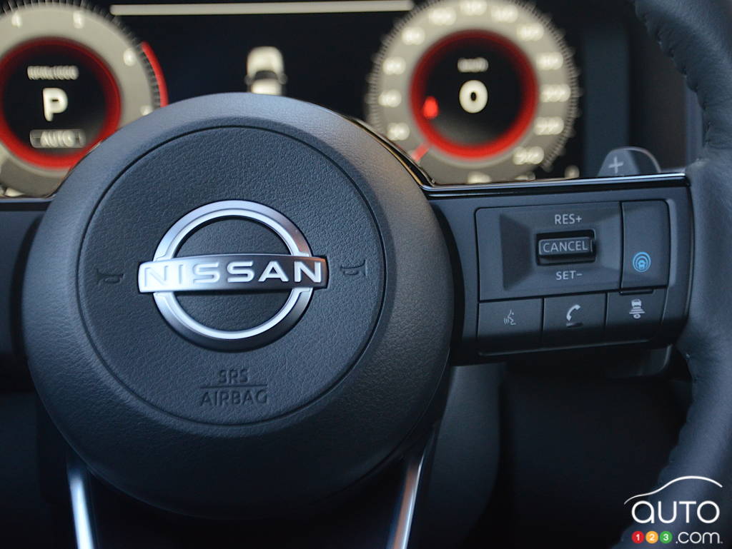 Nissan steering wheel