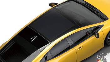 Solar Roofs Could Help Improve EVs' Range
