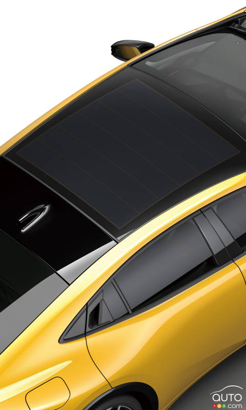 Solar Roofs Could Help Improve EVs' Range
