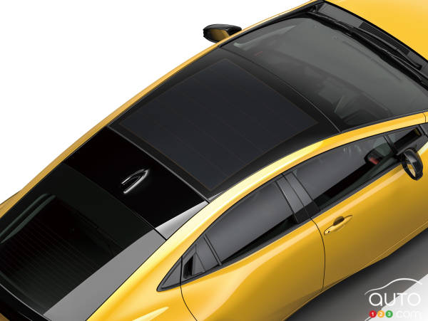 Solar Roofs That Promise to Improve EV Range