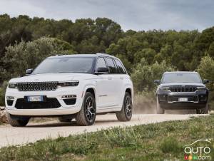 Jeep Recalls 121,000 Grand Cherokees for Headrest Issue