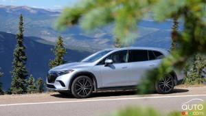 Mercedes Suspends EQ Electric Vehicle Production for U.S.