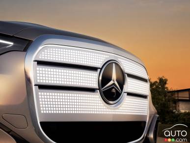 Mercedes-Benz dévoile une nouvelle grille signature