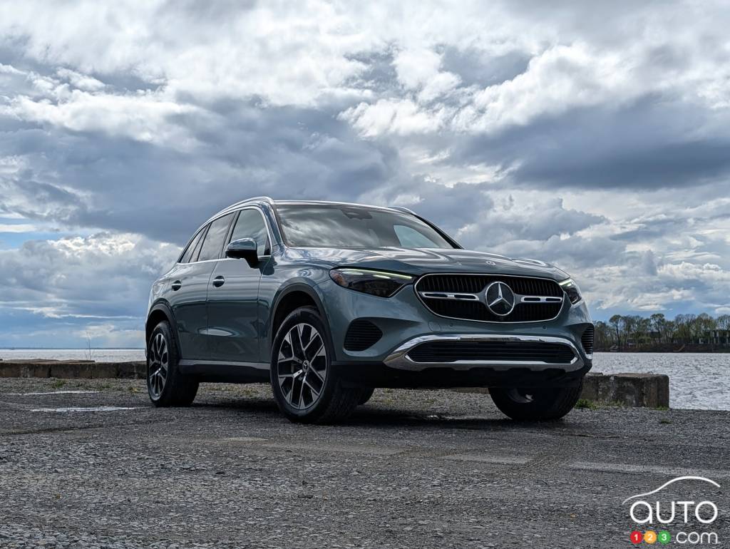 2025 Mercedes-Benz GLC PHEV