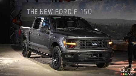 Ford Recalls 103,000 F-150s in U.S. Over Axle Bolt Problem