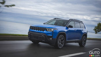 2026 Jeep Cherokee Marks SUV’s Return, With New Design and a Standard Hybrid Powertrain