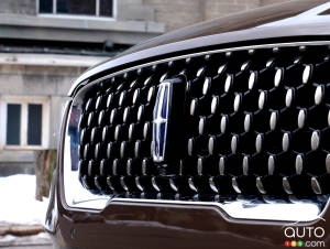 Jim Farley Sees Entry-Level Electric SUV in Lincoln’s Future