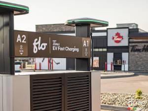 Flo va ajouter des bornes dans 100 Tim Hortons à travers le Canada