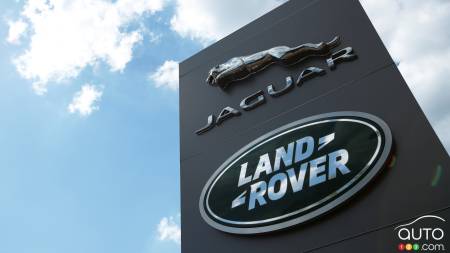 In Wake of Cyberattack, Jaguar Land Rover Says It Never “Lost” 40,000 Vehicles