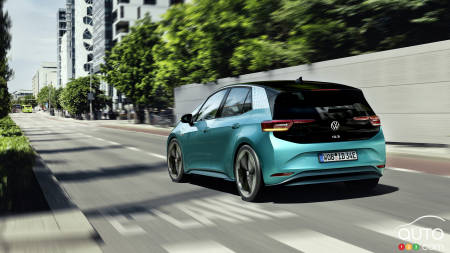 Ottawa Wants to Ease Rules to Let in More European EVs