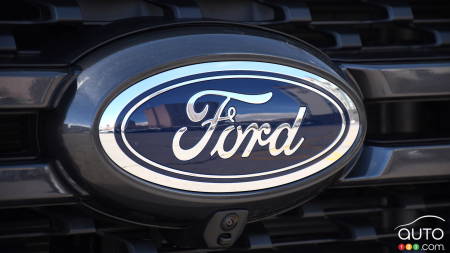 Ford Wants to Protect Animals in Cars