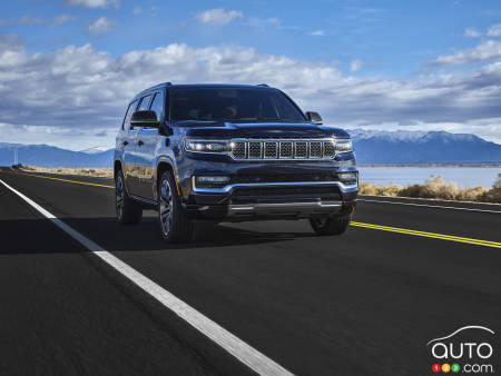 Jeep rappelle 123 000 Wagoneer et Grand Wagoneer pour un problème de moulures de vitres