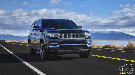 Jeep rappelle 123 000 Wagoneer et Grand Wagoneer pour un problème de moulures de vitres