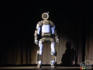 Hyundai Aims to Build 30,000 Humanoid Robots Annually