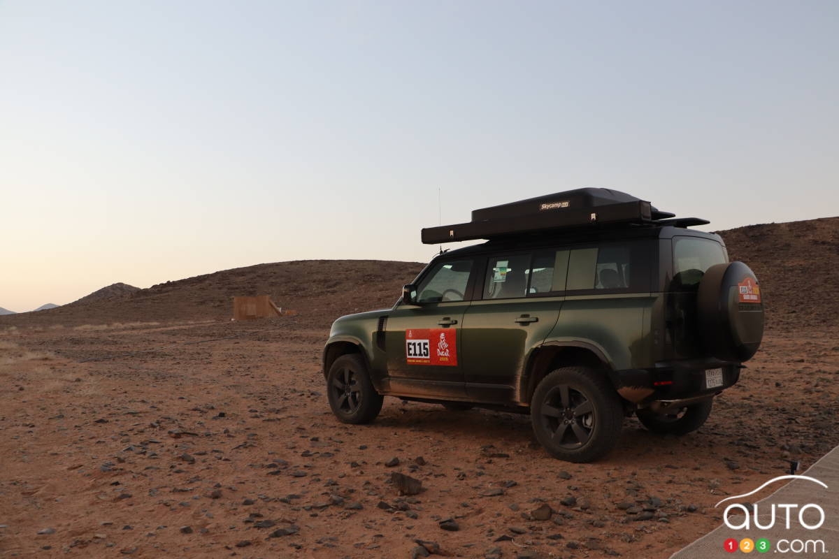 Defender’s Factory Team Makes Historic Dakar Debut: Racing, Innovation and Adventure in Saudi Arabia