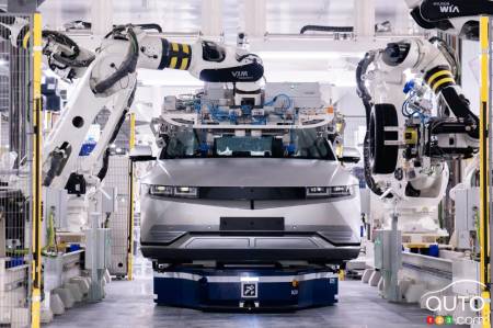 Ottawa Signs Deal with South Korea to Build EVs within Canada… Potentially