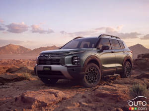 Mitsubishi Introduces Trail-Focused 2028 Outlander Diamond Trail Edition