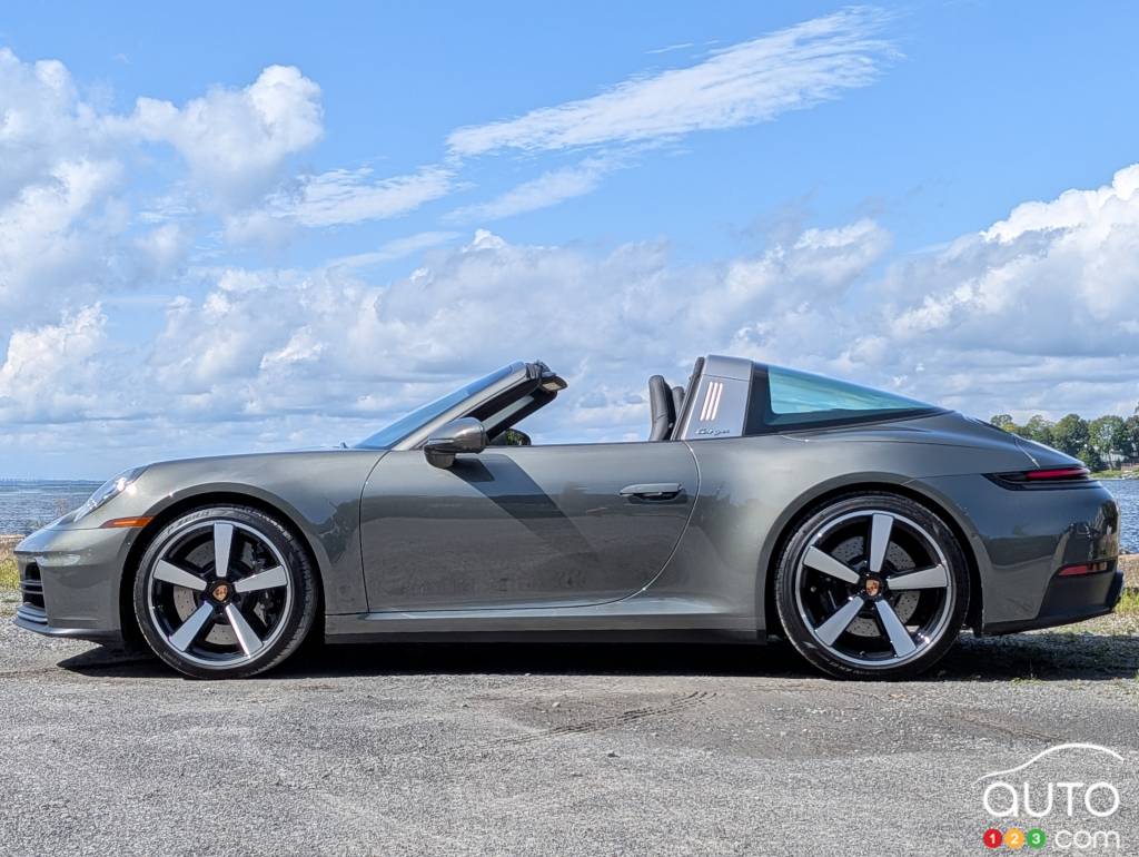 The 2026 Porsche 911 Targa 4S