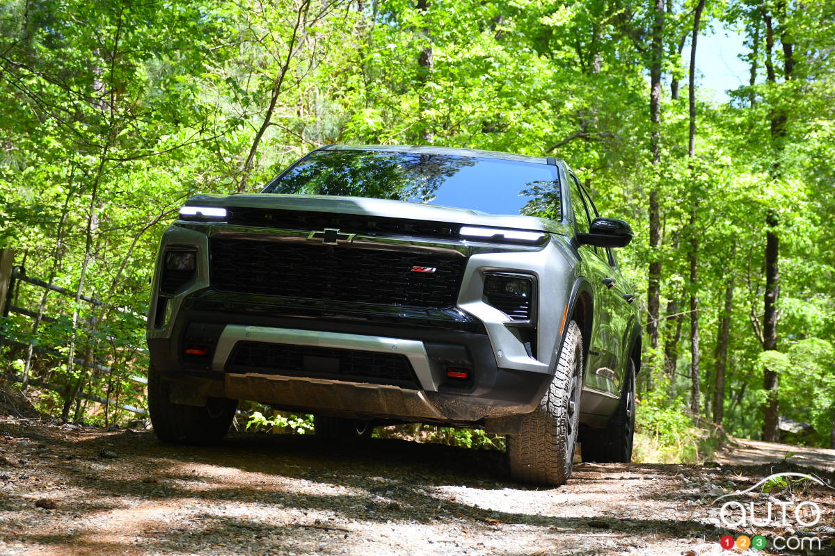 GM’s Midsize SUVs Wrestling with Possible AWD Issues, Likely Software-Related