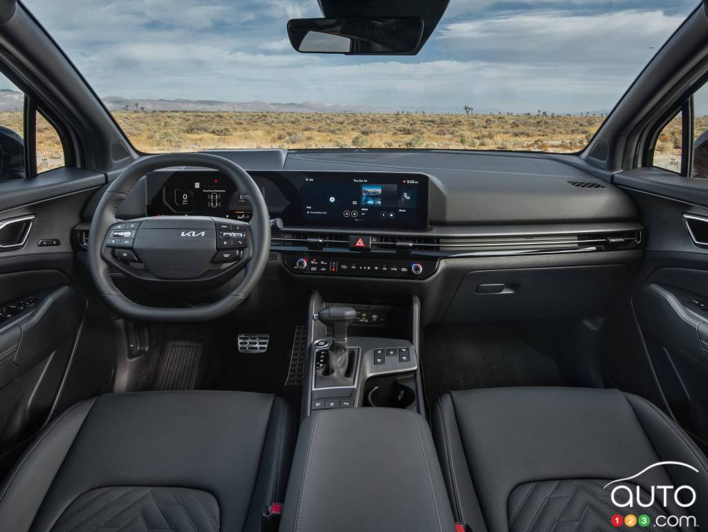 The interior of the 2026 Kia Sportage