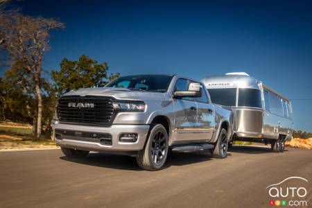 Half-Million Jeep, Ram Vehicles Recalled over Potential Trailer Issue