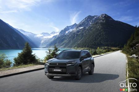 Suzuki’s New Across Channels Next-Gen Toyota RAV4