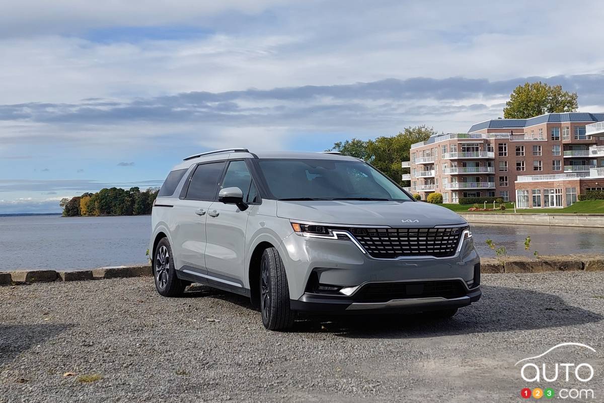 Kia Recalling Nearly 18,000 Carnival Minivans in Canada over Fire Risk