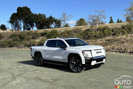 GM Presses Pause on Next Generation of Electric Trucks