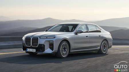 BMW dévoile l'i7 et la Série 7 2027