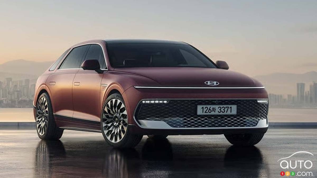 Hyundai’s Updated Flagship Sedan for Korea Has Ideas of Grandeur