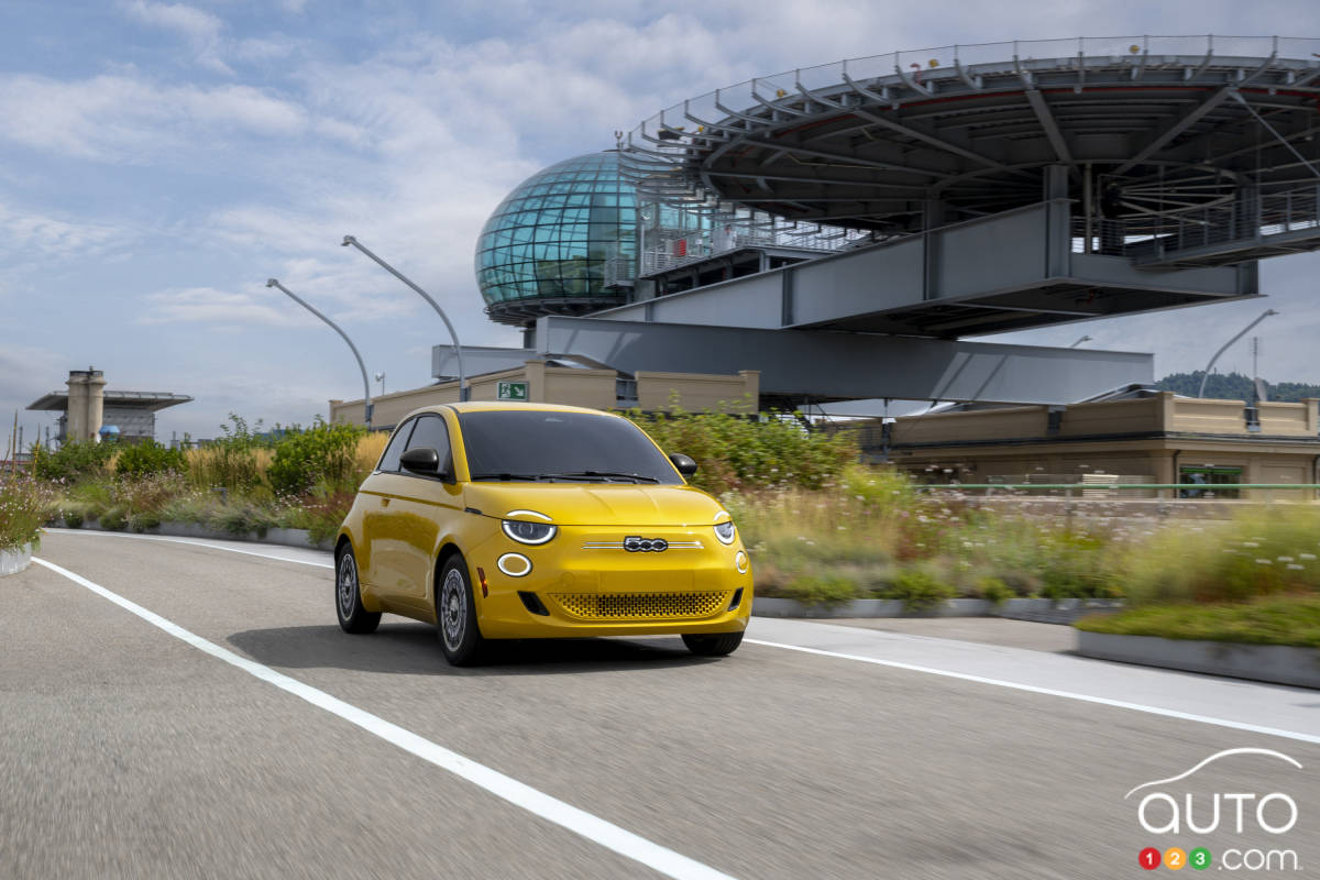 2026 Fiat 500e Holds Line on Pricing