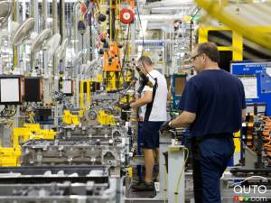 GM Will Build Next-Generation V8 Engines in Canada