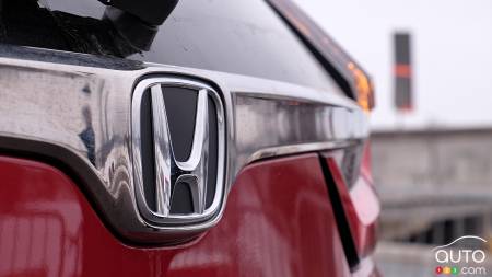 Honda Extending Model Life Cycles to Offset $15.8B EV Loss