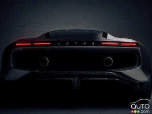 Le plan Focus 2030 de Lotus confirme le retour à la combustion et à l'hybride