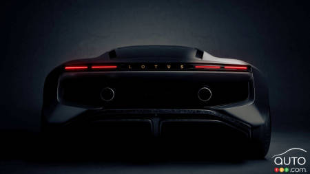 Le plan Focus 2030 de Lotus confirme le retour à la combustion et à l'hybride
