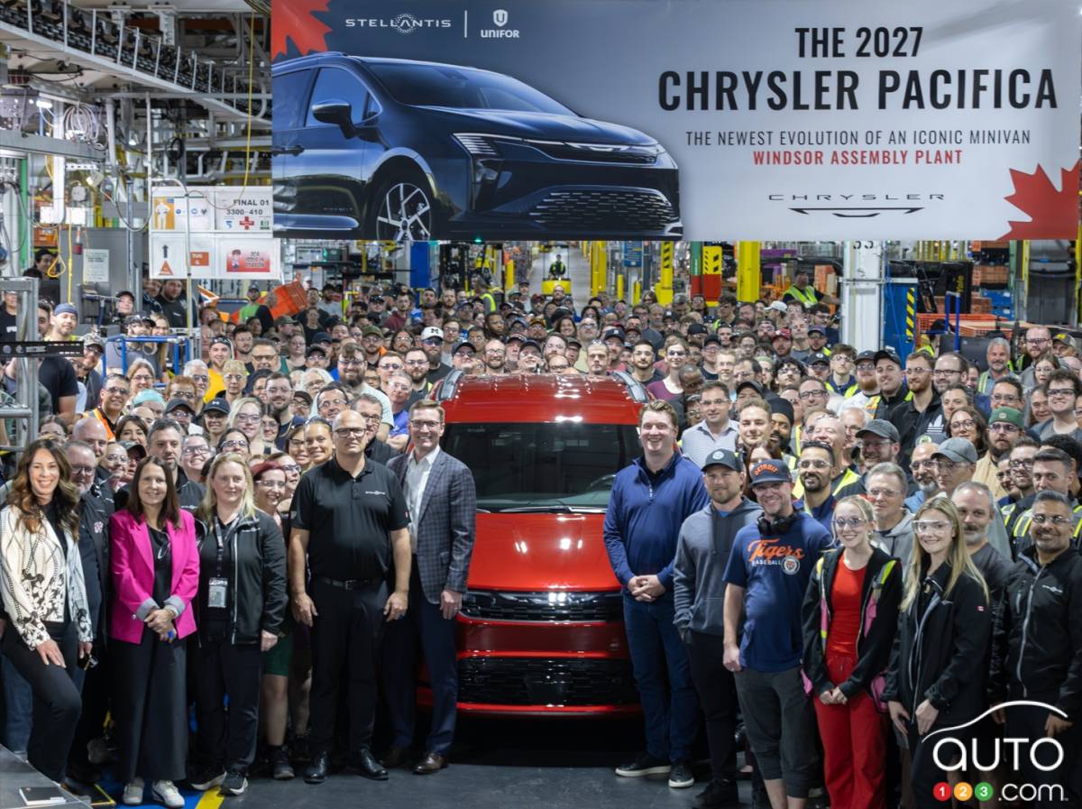 La production de la Chrysler Pacifica 2027 rafraîchie est officiellement lancée à Windsor