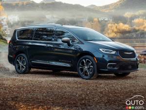 Stellantis Issues 2nd Fire-Related Recall This Week, This Time of Pacifica Hybrid