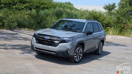 Subaru rappelle des Forester 2026 qui pourraient perdre la tête (leur toit)