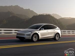 Tesla Debuts Stretched, Six-Seat Model Y L for U.S.