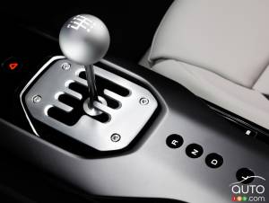 Ferrari Brings Back Manual Transmission… In a Fashion