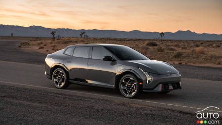 Kia lance la EV4 2027 avec traction intégrale en Europe