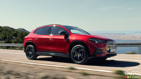 Mercedes-Benz dévoile le GLA 2028 électrique et hybride