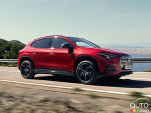 Mercedes-Benz Unveils Electric and Hybrid 2028 GLA